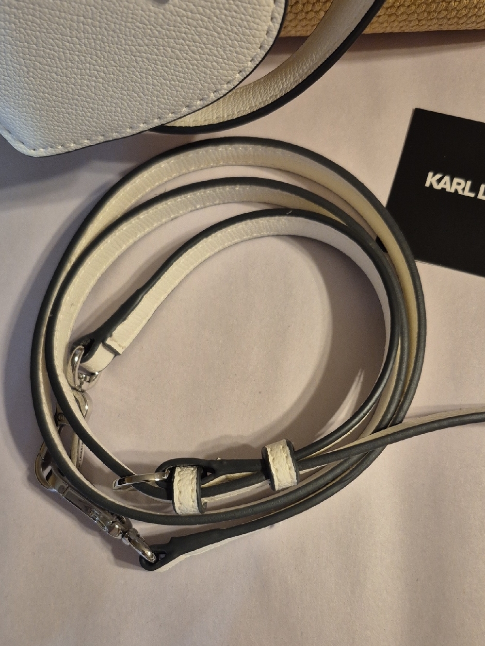 Karl Lagerfeld Tote with Heart Coin Pouch New - Picture 4 of 14